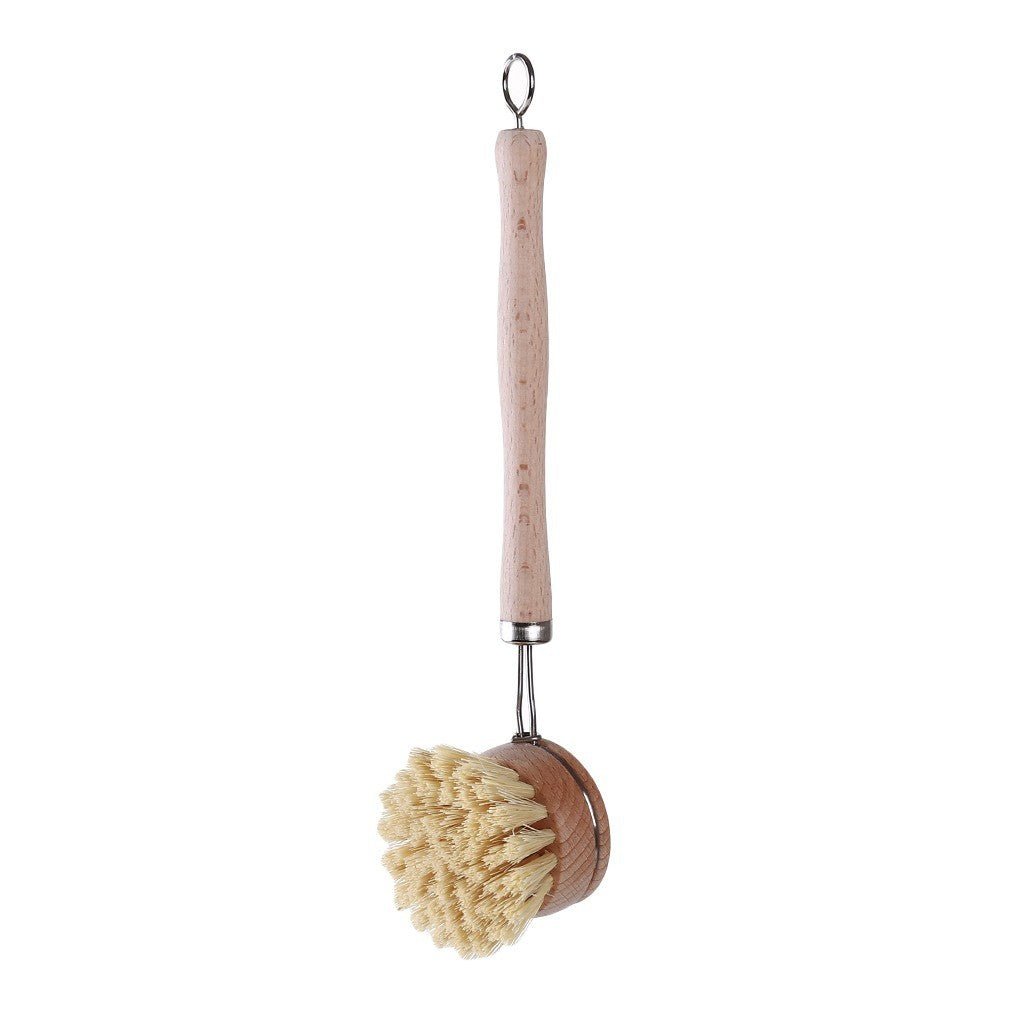 The beautiful handle and head a.re crafted from beech wood