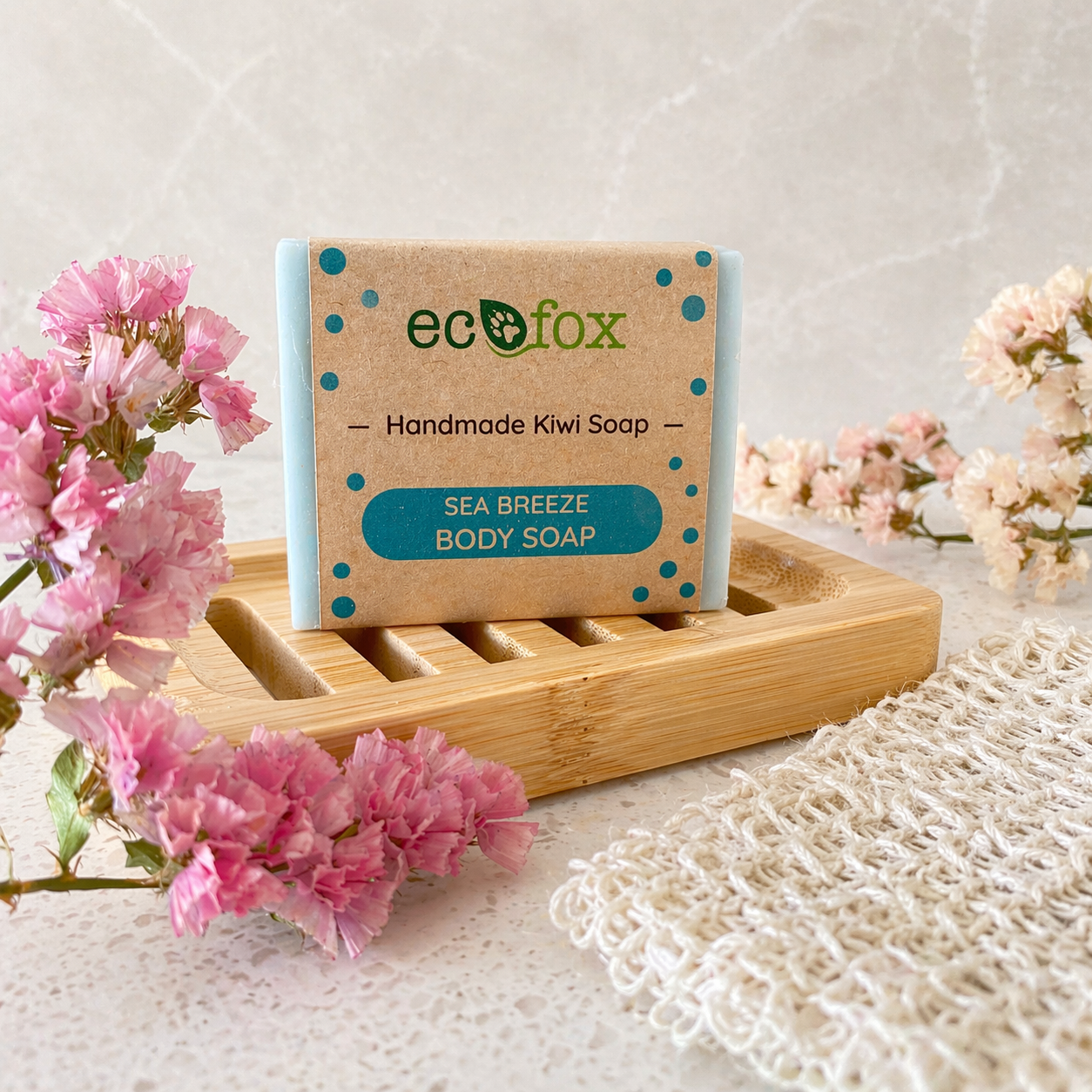 Sea breeze handmade soap bar with fresh ocean scent, natural oils and refreshing cleansing properties
