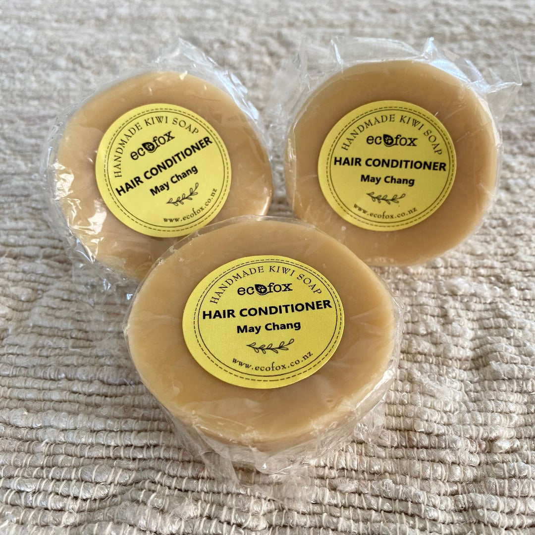A highly concentrated conditioner bar to nourish your hair, and lovingly handmade with essential oils of May Chang, Lime & Orange.